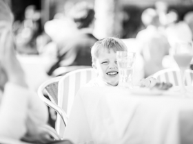 12-06-02-wedding-laurarobin-328